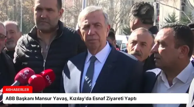 ABB Başkanı Mansur Yavaş, Kızılay’da Esnaf Ziyareti Yaptı
