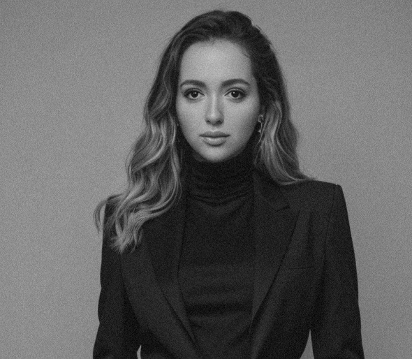 Cemiyetin Güvendiği İsimlerin Koruyucusu: Uzman Bennu Erez’le İtibar ve Dengeyi Korumak Mümkün