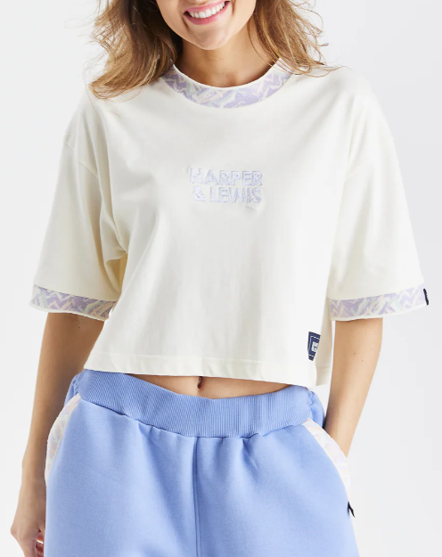 How Are Oversized Sweatshirts Made? A Behind-the-Scenes Look at Production